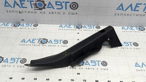 Left hood-wing seal Kia Sorento 16-20 crack