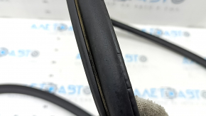 Front left door seal Porsche Macan 15-25 worn