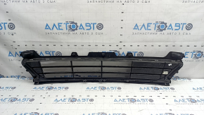 Kia Sportage 23-25 front bumper lower grille structure without radar