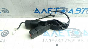 Rear right seat belt latches Nissan Kicks 18-24