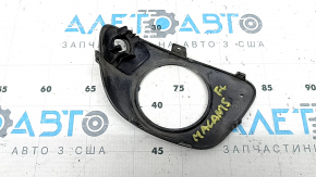 Left fog light frame for Porsche Macan 15-18 for parking sensors, structure, broken mount, scratches, nicks