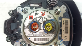 Airbag in the driver's steering wheel of Nissan Kicks 18-24, scuffs, scratch on chrome