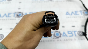 Wiring for the rear right door of the Kia Sorento 16-20