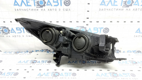 Front left headlight Ford Escape MK3 17-19 rest, halogen, light, scratches under the glass