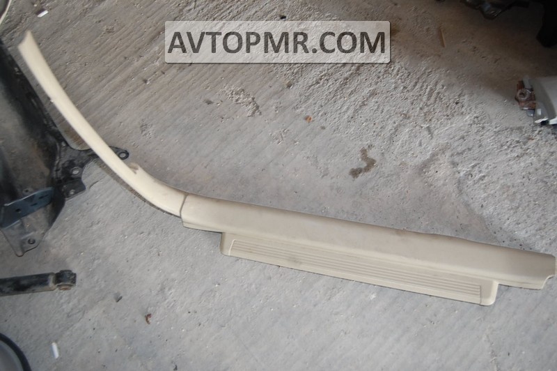 Lexus IS250 IS350 06-13 front left door sill plate beige