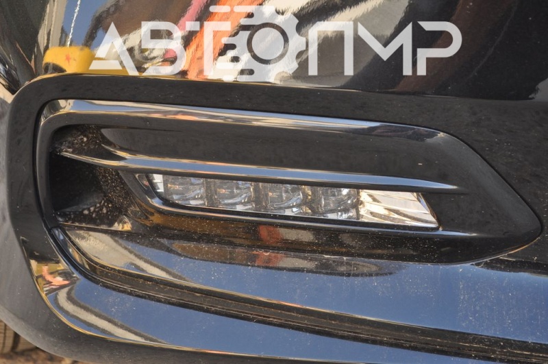 Right bumper grille for Honda Accord 18-20 under fog lights