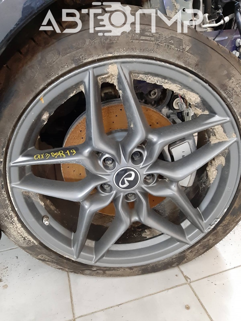 Set of 4 R19 wheels for Infiniti QX30 17-18 S curb