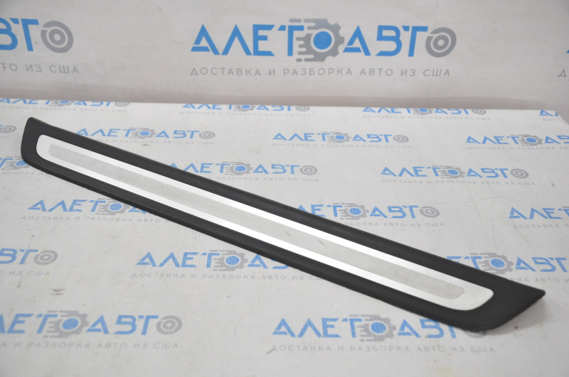 Audi Q5 8R 09-17 black and chrome outer front left door sill trim