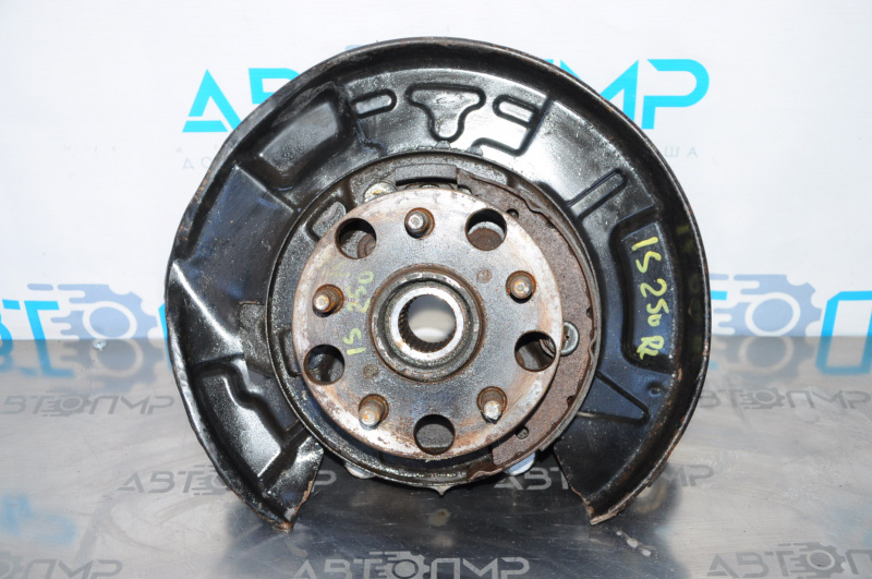Trunnion with hub rear left Lexus IS250 IS300 IS350 06-14 AWD with ABS sensor