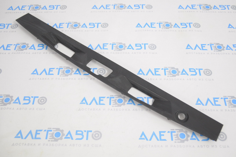 Toyota Camry v70 18-24 trunk lid number plate light bar