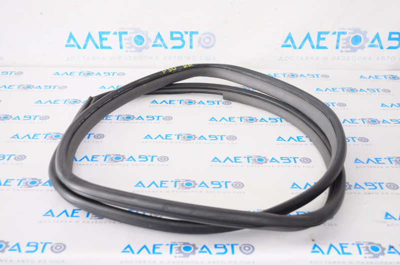 Toyota Prius 30 10-15 rear right door seal, dark gray