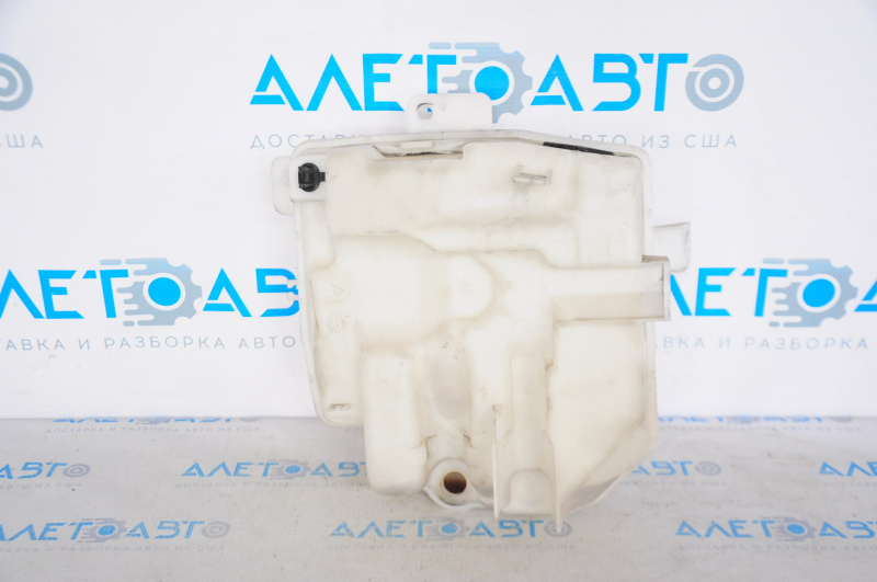 Mitsubishi Outlander 14-17 windshield washer reservoir without filler neck, sensor and cap