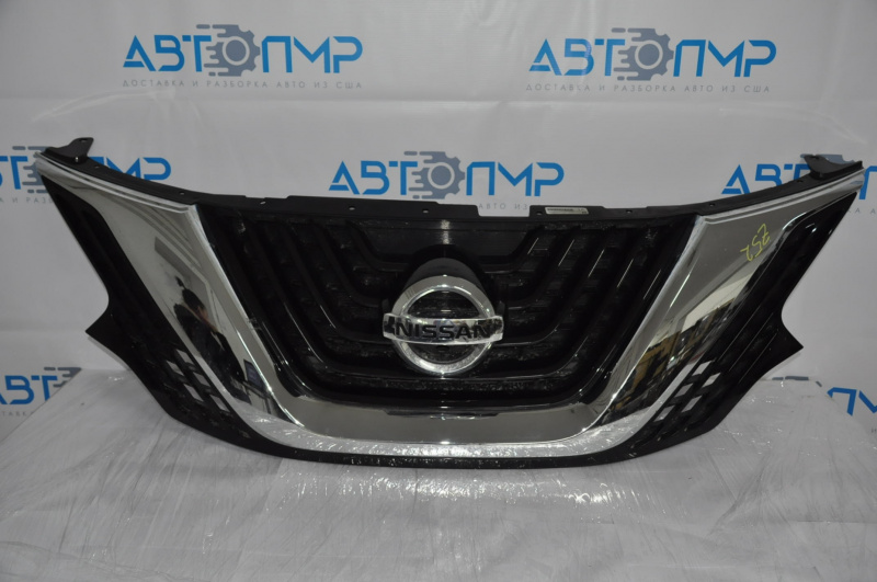 Radiator grille with a badge Nissan Murano z52 15-18 pre-restoration