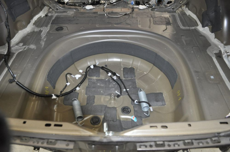 Toyota Camry v70 18-24 FWD trunk trough