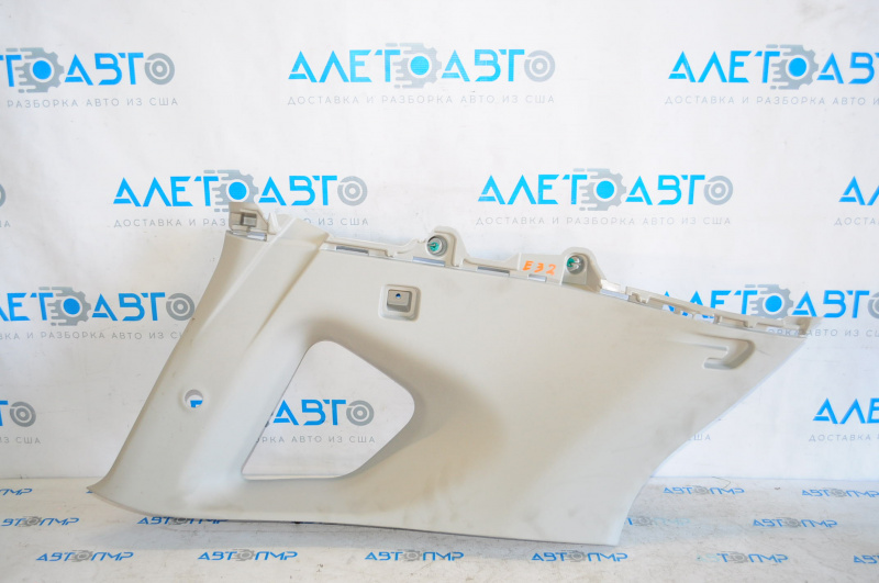 Arch trim left upper Nissan Rogue 14-20 gray under 2 rows, scratches, plastic turned white