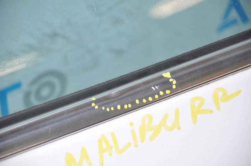 Molding door-glass central rear right Chevrolet Malibu 16-23 butt