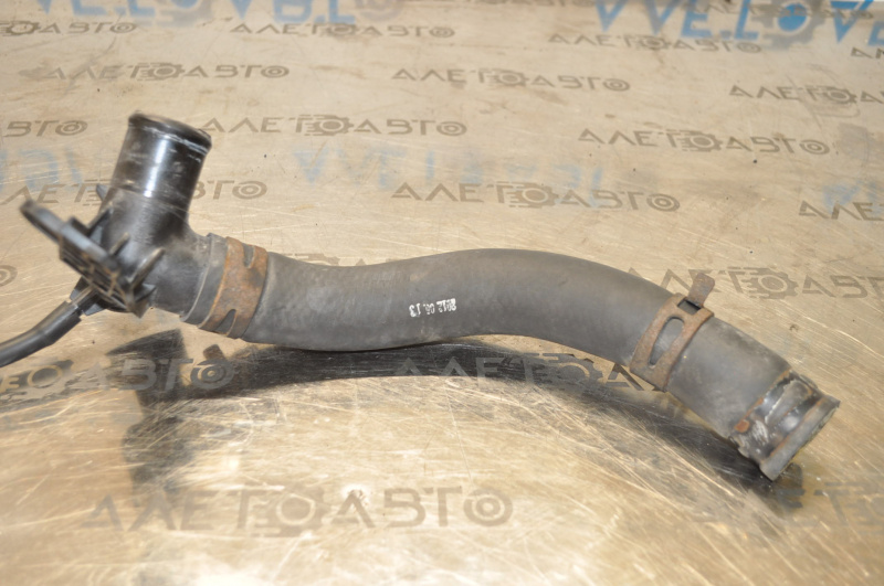 Upper Cooling Hose Hyundai Veloster 12-17