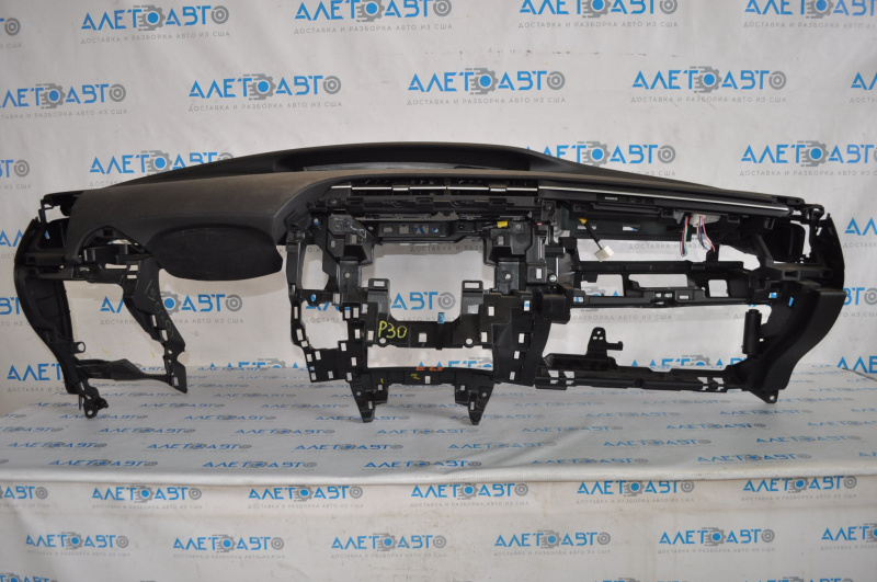 Torpedo upper part bare Toyota Prius 30 10-13 black scratches