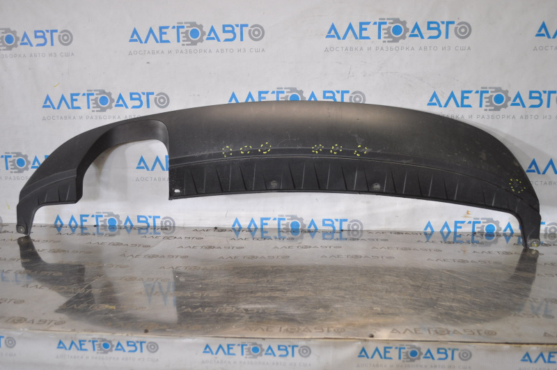 VW Beetle 12-16 Rear Bumper Lip for 1 Dual Exhaust, Pokes Scratches