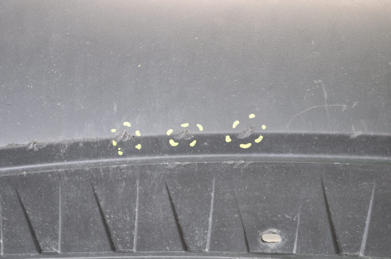 VW Beetle 12-16 Rear Bumper Lip for 1 Dual Exhaust, Pokes Scratches