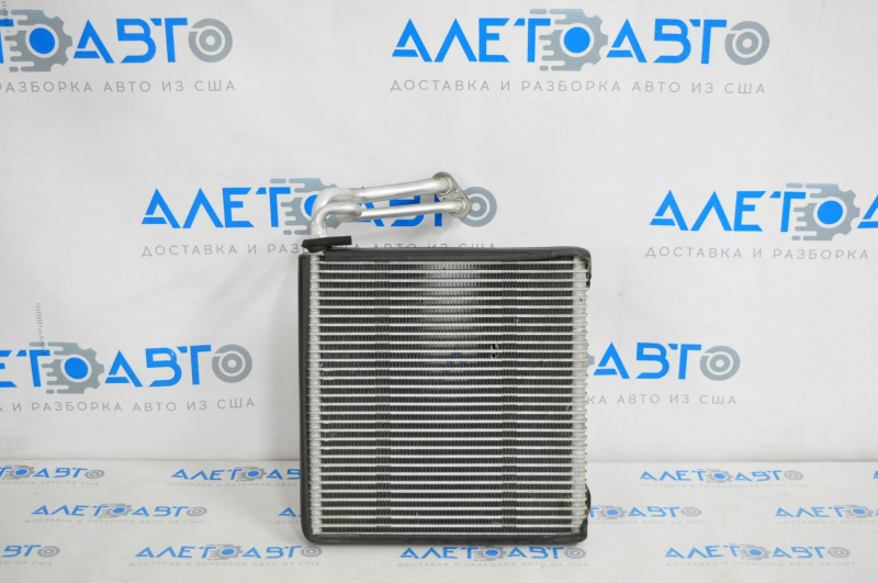 Infiniti JX35 QX60 13" heater evaporator without valve