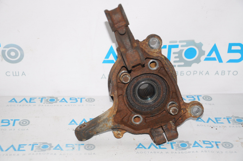 Trunnion with hub front right Subaru Legacy 15-19 hub for replacement