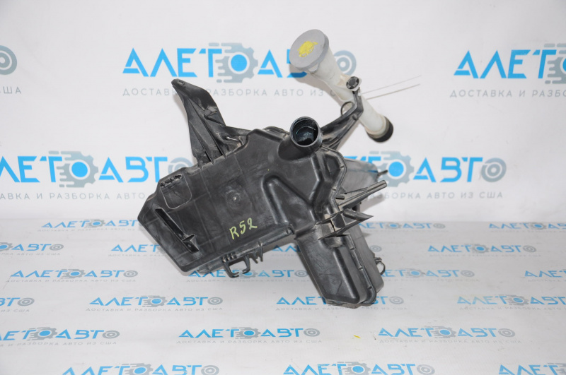 Nissan Pathfinder 13-20 washer reservoir with filler neck and sensor, without motor