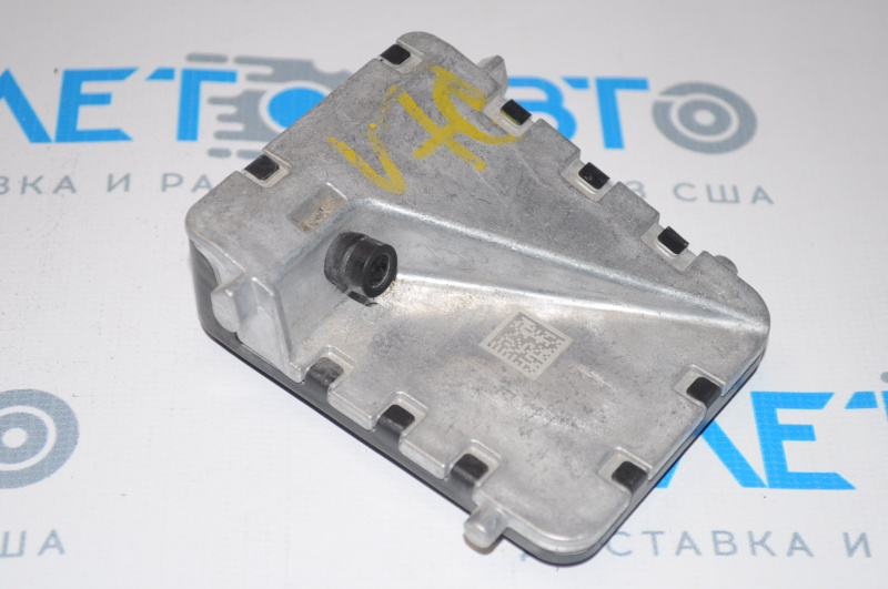 Toyota Camry v70 18-20 lane monitoring camera on the windshield