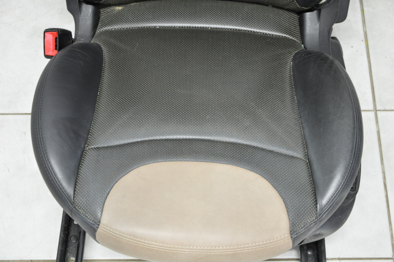 Driver's seat Fiat 500L 14-16 without airbag, fur, leather black with brown inserts, heating, arrow
