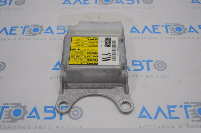 SRS airbag module airbag computer Toyota Prius V 12-14