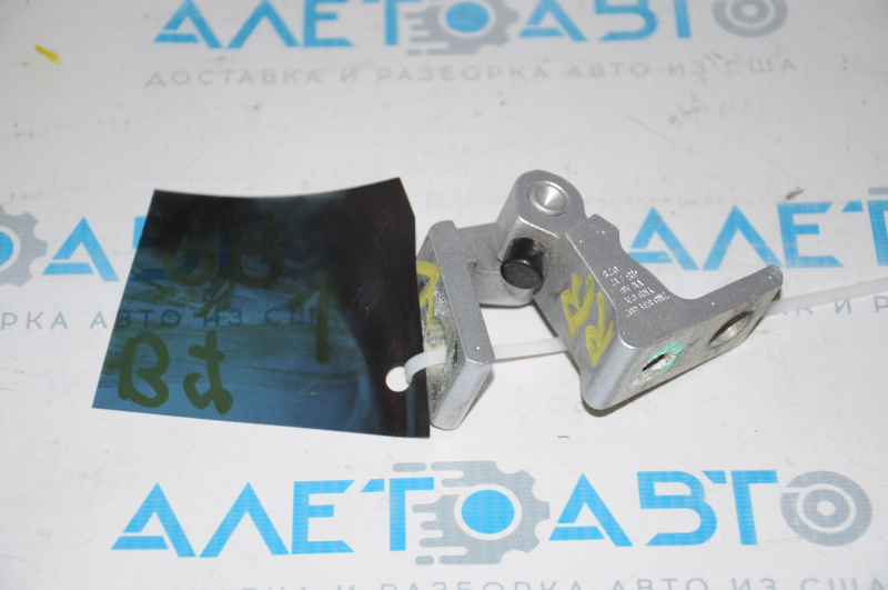 Lower rear right door hinge for VW Passat b7 12-15 USA