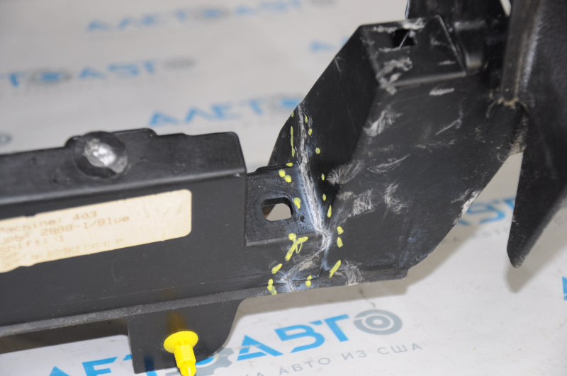 Dashboard front panel without AIRBAG Ford Focus mk3 11-14 dorest, crack in the glove compartment crepe, cracking body