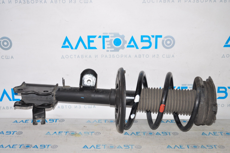 Shock absorber strut assembly front right Nissan Pathfinder 13-16 FWD