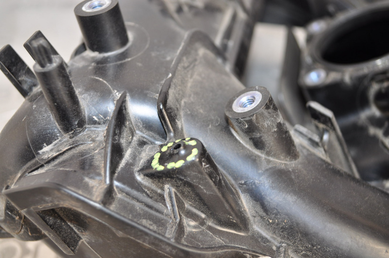 Intake manifold Toyota Prius 50 16-22 broken nipple