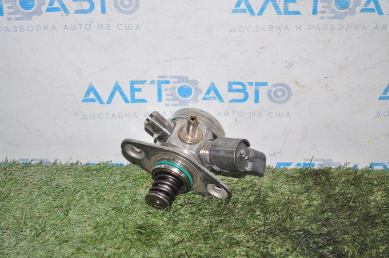 High pressure fuel pump TNVD Infiniti QX30 17-19