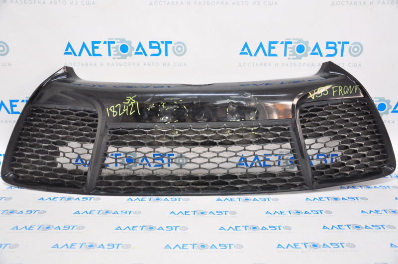 Front bumper grille Toyota Camry v55 15-17 usa SE, dented, broken fasteners