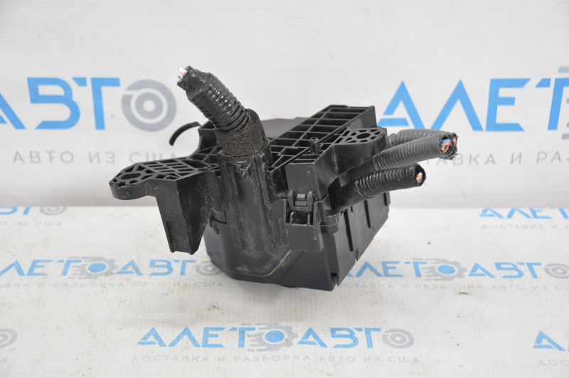 Block of connectors under the hood front Honda Civic X FC 16-21 2.0 in assembly