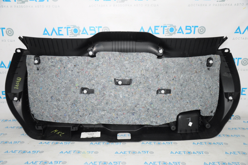 Lincoln MKC 15-19 Trunk Door Trim Black Scratches