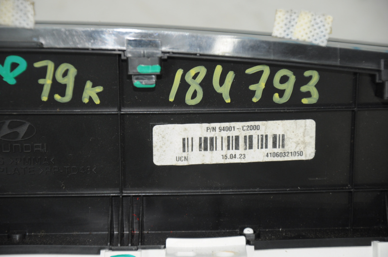 Instrument cluster Hyundai Sonata 15-18 79k scratches