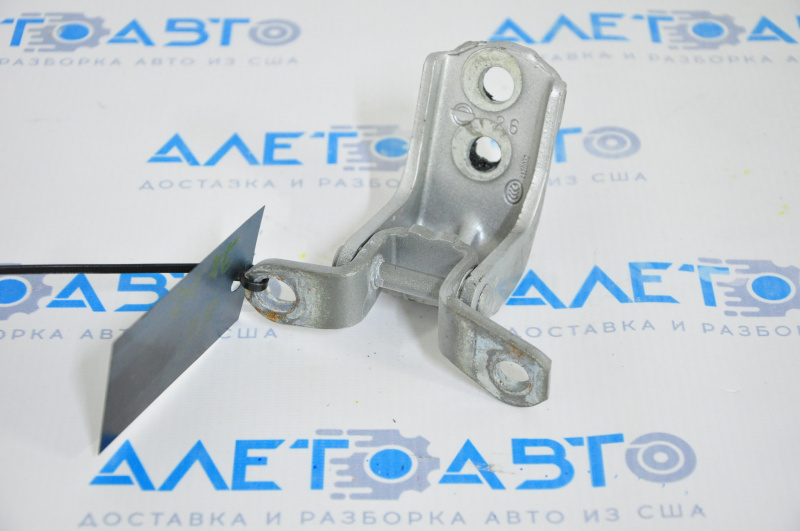 Lower rear right door hinge Infiniti JX35 QX60 13-20