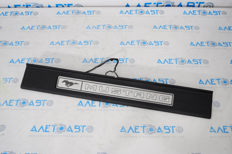 Door sill trim outer right Ford Mustang mk6 15-23 coupe, black with backlight