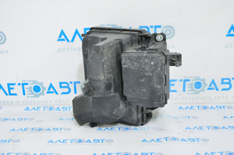Air filter housing Infiniti JX35 QX60 13-15 breakage of fastening