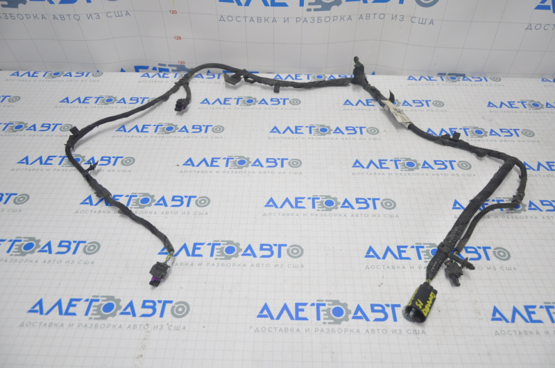 Ford Transit Connect MK2 13-15 rear bumper wiring for parking sensors