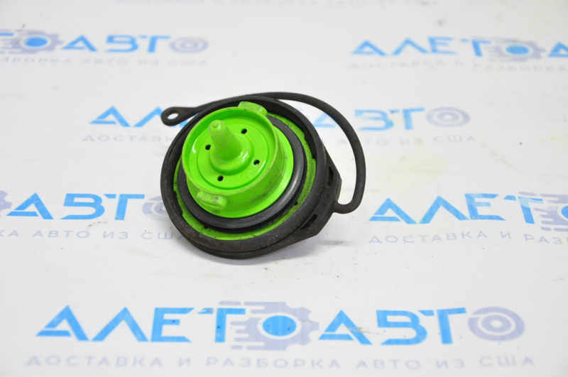 Fuel filler cap VW Tiguan 09-11