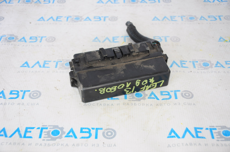 Nissan Leaf 13-17 Narrow Left Underhood Fuse Box Assembly