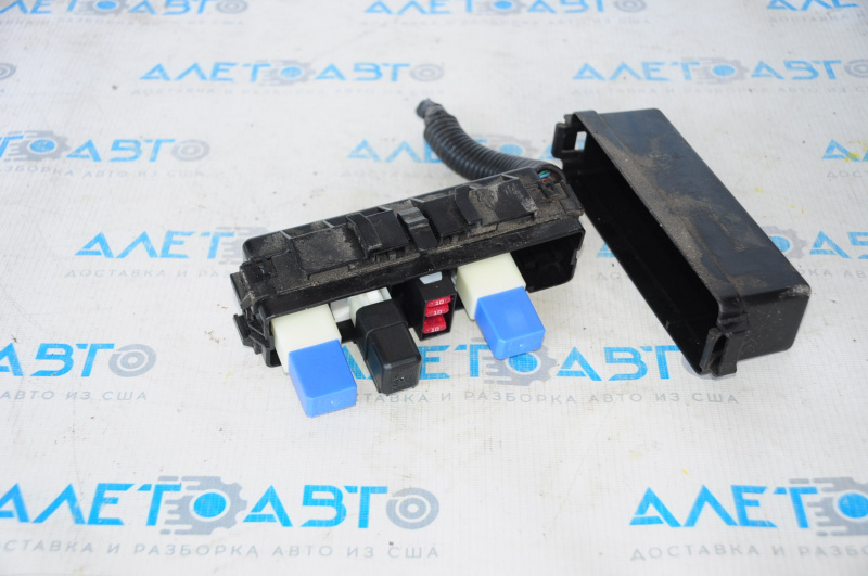 Nissan Leaf 13-17 Narrow Left Underhood Fuse Box Assembly