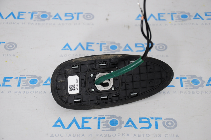 Antenna fin Nissan Murano z52 15-18 no chip