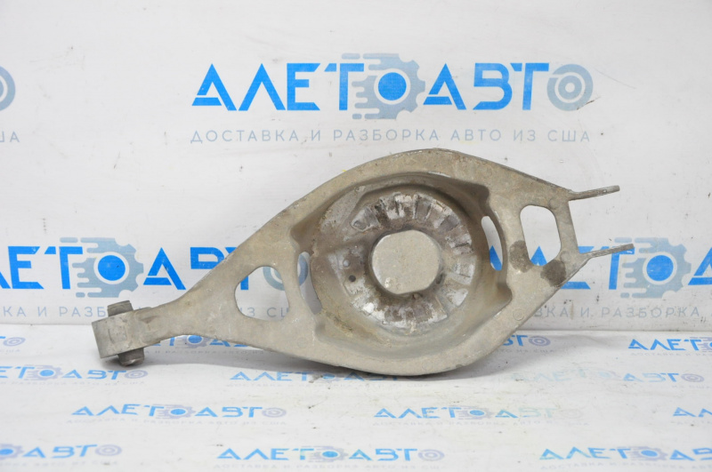 Lower rear right arm Infiniti G25 G35 G37 4d 06-14 torn silent block