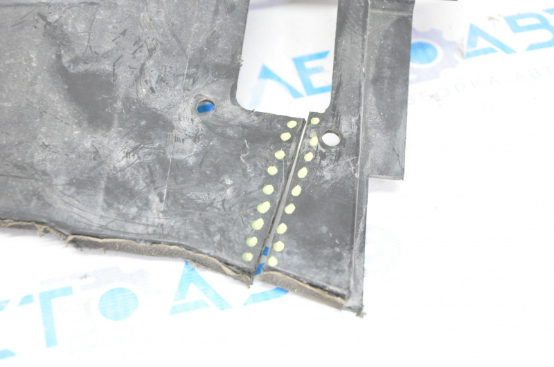 Right radiator deflector Infiniti G25 G37 4d 07-09 tear