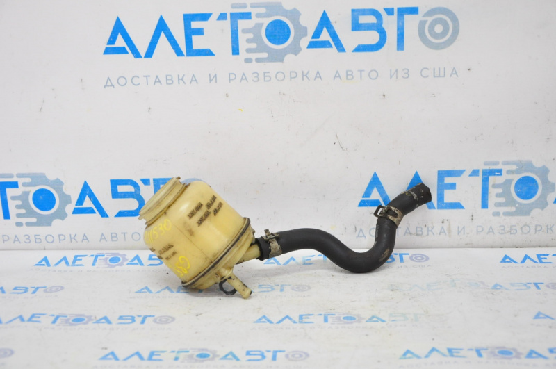 Power steering reservoir Infiniti G25 G35 G37 4d 06-14 without cover